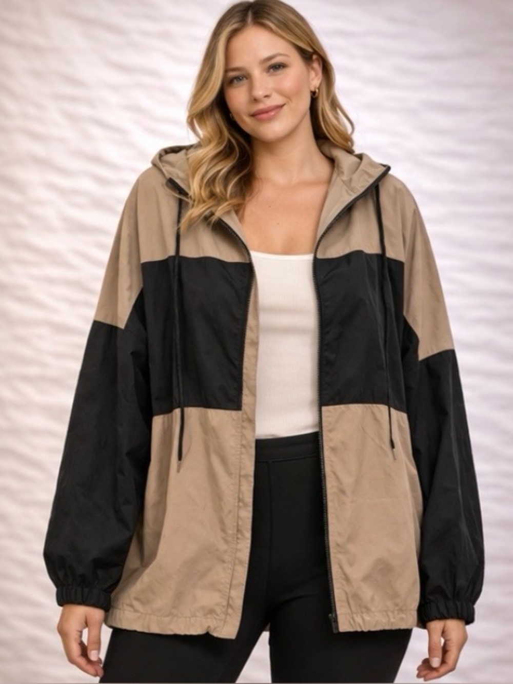 Women’s Plus Size Black and Tan Lightweight Jacket - 4XL
